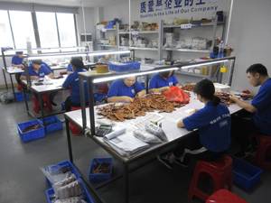 สายเปลี่ยนสไตล์ที่กำหนดเองได้หลายขนาดหัวเข็มขัดหนังนิ่มผีเสื้อสายรัดข้อมือสายหนัง - Product Image 6