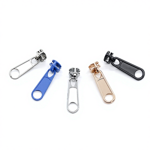 רוכסנים צבעוניים ממתכת בסיטונאות, מתאימים לתיקים שונים, בגדים, נעליים, כובעים, תיקי קוסמטיקה ועוד. - Product Image 4