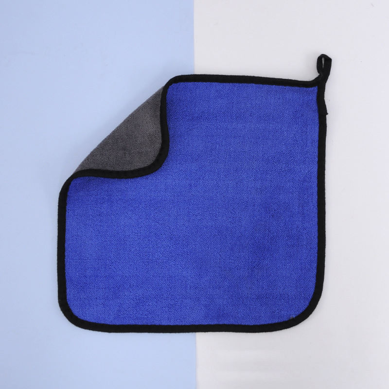 สีเทา-น้ำเงิน