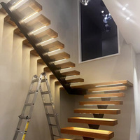 Qijia Yishu Maßgefertigte Moderne Gerade Stahl-Holz Schwebende Treppe Massivholzstufen Innen Modulare Hängetreppe