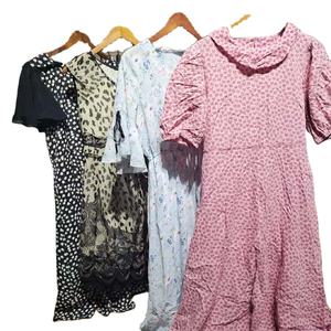 2025 Offre Spéciale nouveautés utilisées dames robe <span class=keywords><strong>d</strong></span>'<span class=keywords><strong>occasion</strong></span> vêtements <span class=keywords><strong>d</strong></span>'<span class=keywords><strong>occasion</strong></span> utilisés robes <span class=keywords><strong>d</strong></span>'été utilisées balles - Product Image 1