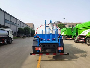 Gloednieuwe Howo 6cbm <span class=keywords><strong>Water</strong></span> Bowser Truck Straat Schoonmaken Kar - Product Image 6