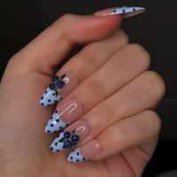Kuku Palsu 3D Motif Polkadot Blueberry Grosir 24pcs Bentuk Almond Tekan & Tempel Warna Biru Muda Desain French Dapat Digunakan Kembali