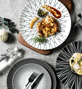 Assiettes à dîner occidentales en porcelaine, style minimaliste européen, écologiques, design unique et créatif, pour restaurants, hôtels, mariages - Product Image 1