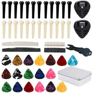 Giá bán buôn 50 cái cầu pins Picks Nut Kit Guitar Tool Set đa chức năng Guitar phụ kiện nhà máy sản xuất bán số lượng lớn