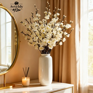 กิ่งดอกพลัมประดิษฐ์สีขาวสวยงาม 11 ชิ้น ของ Avteldy, ของตกแต่งดอกไม้สำหรับงานเทศกาล, ดอกไม้ปลอมเหมือนจริงพร้อมก้านยาว - Product Image 3