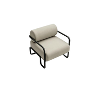 Fauteuil de détente moderne et confortable - Intérieur en lin, structure en bois massif avec pieds en fer sablé noir