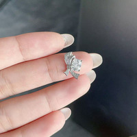 Pt950 Platin Labor-Gezüchteter Diamant-Anhänger Schwebendes Licht Schmetterling Schleife Luxuriöser Kissenförmiger Schliff Damen Feiner Schmuck Zarter Charm