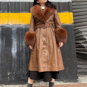 QIUCHEN-abrigo de cuero QC21123 para mujer, gabardina larga de lujo con piel de zorro grande - Product Image 2
