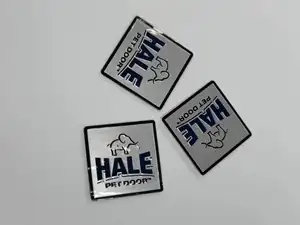 Logotipo de marca personalizado Placa de identificación en relieve Placa de aluminio cepillado Letreros Etiqueta de metal grabada Etiqueta para mascotas