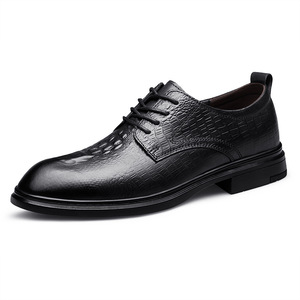 New stylish Italian men's <b>red</b> wine <b>red</b> <b>shoes</b> men's formal dress <b>lace</b>-up Oxford British men's leather <b>shoes</b> delivery - Product Image 1