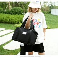 Sac de voyage robuste à prix abordable, personnalisable avec logo, sac de yoga antivol, grand sac à vêtements, nombreux styles de créateurs en stock, sac de sport très résistant