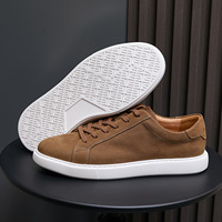 Vente directe d'usine de nouvelles chaussures décontractées pour hommes en cuir véritable, grandes tailles, légères, avec semelles robustes