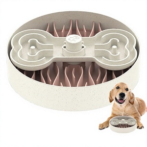 Comedero Lento para Perros con Diseño de Laberinto para una Alimentación Saludable, Plato de Plástico para Mascotas con Forma Redondeada para Uso en Interiores - Product Image 2