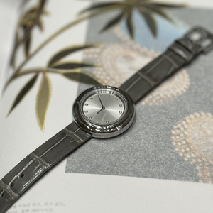 Reloj de Pulsera con Escala Romana Simple Personalizado en Pequeñas Cantidades, Reloj de Mujer con Material Ecológico - Product Image 3