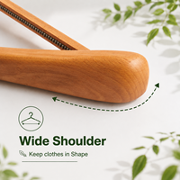 Cintres personnalisés en bois à épaules larges avec logo pour manteaux, costumes et robes – Idéal pour les magasins de vêtements et hôtels (Perchas De Madera)