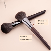 Set de Brochas de Maquillaje Profesionales de Pelo de Cabra Natural con Logo Personalizado de Alta Calidad con Mango de Madera Liso y Lana Animal de Lujo