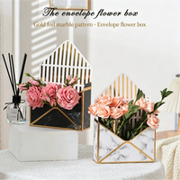 Boîte à fleurs pliable en forme d'enveloppe |   Boîte cadeau pour bouquet portable |   Emballage floral créatif en gros