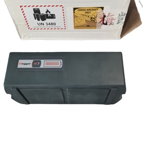 เมกเกอร์ DLRO10 อุปกรณ์เสริมแบตเตอรี่ 6121-492 Li-ion 11.1V 5.2Ah ผลิตในสหราชอาณาจักร - Product Image 3