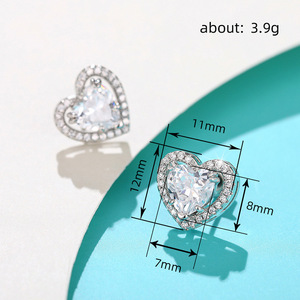 Orecchini a perno a doppio strato a forma di cuore traforato da donna, piccoli, effetto metallo, accessori per uso quotidiano - Product Image 5