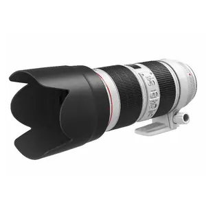Canon EF-S 10-18mm F4.5-5.6 IS STM lens