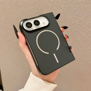 เคสโทรศัพท์มือถือแบบพับได้แม่เหล็กหนังกันกระแทก รุ่น 2026 สำหรับ iPhone 18 Duo fold ลายเส้นฝ้า พร้อมกรอบแม่เหล็กป้องกันหน้าจอ ฝาหลัง PC - Product Image 6