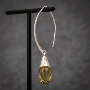 Boucles d'oreilles Art Palace en argent 925 avec pierre naturelle topaze goutte d'eau, sertissage clos vintage, pour femme, mariage et usage quotidien - Product Image 3