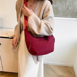 THK0482 Women's Casual <b>Sports</b> Shoulder <b>Bag</b> Large Capacity Lightweight Crossbody Handbag for Autumn and Spring Fashion - Product Image 2