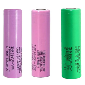 35E 30Q ، بطارية أيون الليثيوم القابلة لإعادة الشحن ، دورة أسطوانية لسيارة mAh 50S - Product Image 1