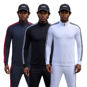 Nouveau Ensemble décontracté à capuche pour hommes respirant et confortable pour hommes de taille personnalisée - Product Image 1