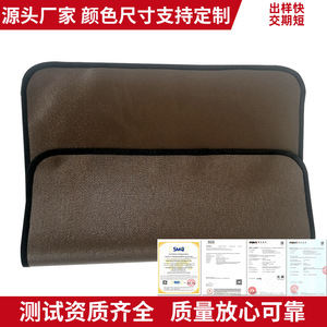 Tapis de barbecue 48x30 pouces en silicone imperméable et ignifuge pour barbecue et foyer extérieur - Product Image 5