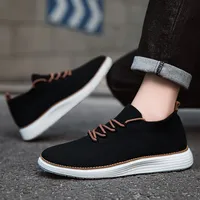 Chaussures de marche pour hommes en gros d'usine, style professionnel à enfiler, maille respirante, semelle intermédiaire en EVA, couleur et taille personnalisables, confortables, légères, en vrac