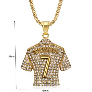 Collier Pendentif Hip Hop Star de Football Cristiano Ronaldo Neymar, Numéro 7 Portugal en Acier Inoxydable Doré, <span class=keywords><strong>Perle</strong></span> et Cristal Dorés - Product Image 1