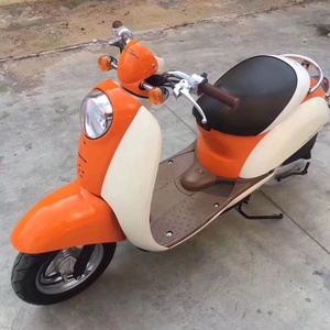 <span class=keywords><strong>Scooter</strong></span> d'occasion importé Honda Retro Small Turtle <span class=keywords><strong>50cc</strong></span> à injection électronique et refroidissement par eau, également adapté aux trajets quotidiens - Product Image 6