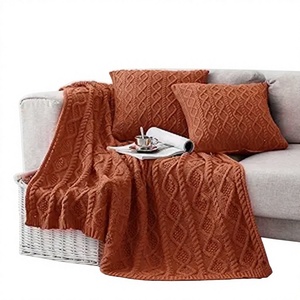 Groothandel Moderne Eco-vriendelijke Zachte Acryl Gebreide Kussenhoezen & Dekbedovertrekset voor Huisdecoratie - Product Image 4