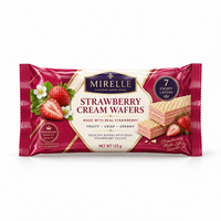 Emballage personnalisé imprimé pour biscuits gaufrettes à la crème de fraise avec scellage arrière et estampage doré pour snacks fourrés à la crème de fruits