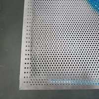 Tôles d'aluminium perforées en gros, légères, revêtues de PVDF, maille métallique perforée