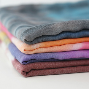 Pearl Chiffon Tie-Dyed <span class=keywords><strong>Batic</strong></span> Bufanda Transfronteriza Nueva llegada Bufanda de tinta europea y americana Impreso Tie-Dyed Hijab - Product Image 5