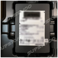 SSD d'entreprise de 1,6 To de la série PE8130, PCIe 4.0 X4, conçu pour les scénarios d'utilisation mixte