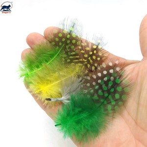 Plumes de dindon de Guinée de qualité supérieure pour la fabrication de mouches de pêche, plumes de hackle naturelles tachetées, matériaux pour la création de leurres de pêche à la mouche, hackle de dindon de Guinée, 10 pièces/paquet - Product Image 3