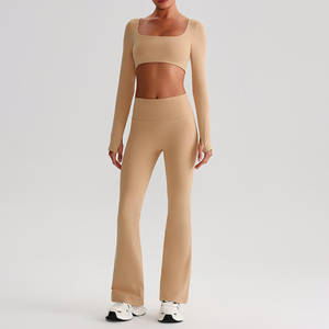 Conjunto Deportivo de 2 Piezas para Hombre, Talla Grande, Top Corto y Leggings Acampanados, de Poliéster Reciclado, Venta al Por Mayor - Product Image 6