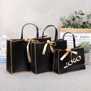 Grands sacs à provisions en <span class=keywords><strong>carton</strong></span> avec Logo personnalisé, petits bijoux, sac cadeau en papier noir mat avec poignée - Product Image 4