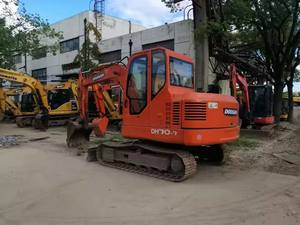 Miniexcavadora Usada DOOSAN DH70-7 de Alta Calidad, Excavadoras de Segunda Mano de 7 Toneladas DOOSAN DH35 DH55 DH60 DH80 en Stock para la Venta - Product Image 2
