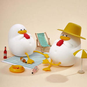 Bán Hàng Nóng Dễ Thương Bé Động Vật Silicone Vịt LED Ánh Sáng Ban Đêm Màu Sắc Ấm Áp Bàn Cạnh Giường Ngủ Đèn Cho Trẻ Em Kích Thước Nhỏ 5V Pin Điện PC - Product Image 2