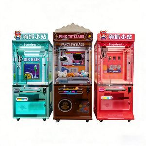 Máquina de garras premium operada con monedas con gran espacio para premios, ideal para centros comerciales y supermercados. - Product Image 2