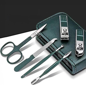 Ensemble de manucure et pédicure de qualité supérieure en acier inoxydable, 6 pièces, outil de beauté comprenant des coupe-ongles, une cuillère à oreilles, une lime à ongles, un instrument de beauté - Product Image 2