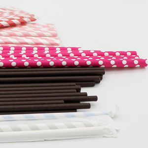 แก้วกาแฟและน้ำผลไม้แบบใช้แล้วทิ้งเป็นมิตรกับสิ่งแวดล้อมพร้อมหลอดกระดาษใยไผ่ รีไซเคิลได้ ปลอดภัยสำหรับอาหาร ขายส่ง - Product Image 1