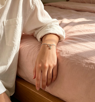 Bracelet personnalisé en acier inoxydable avec contour de chat et initiale, breloque disque lettre sur mesure, chaîne délicate, cadeau personnalisé pour femme