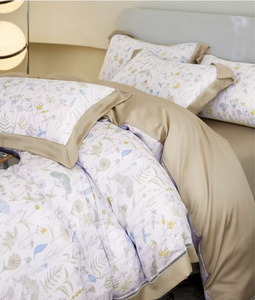 Set di biancheria da letto in 4 pezzi Lyocell opulento: lenzuola stampate Ultra morbide, atmosfera di seta ecologica, Design squisito per un Comfort di lusso - Product Image 3