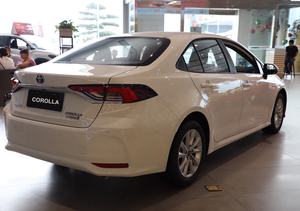 Voiture électrique de luxe avec toit ouvrant et haute configuration 2025 Nouvelle voiture <span class=keywords><strong>Toyota</strong></span> Corollas Version <span class=keywords><strong>hybride</strong></span> - Product Image 3